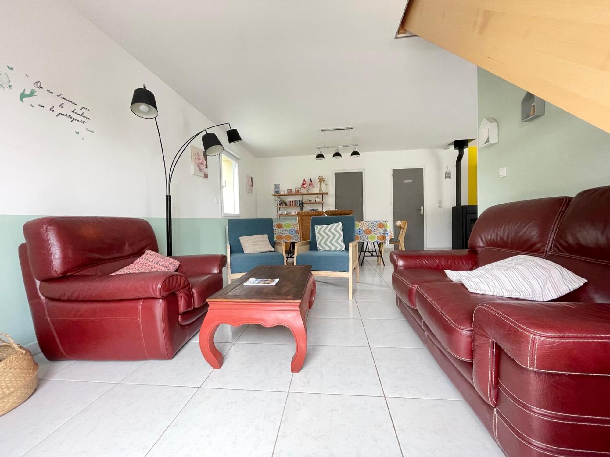 Belle Maison: Coastal Retreat With Garden Near Omaha * Saint-Laurent-sur-Mer