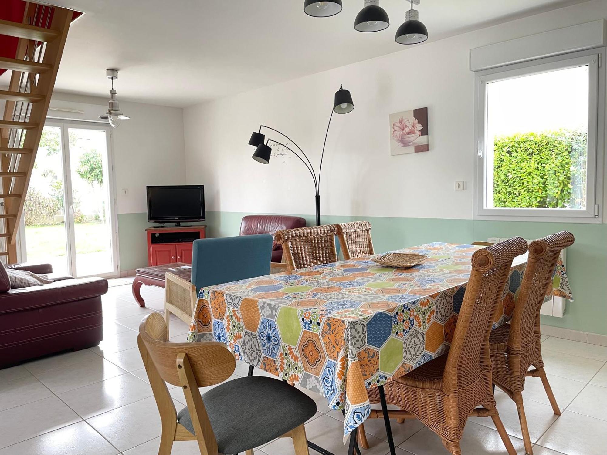 Belle Maison: Coastal Retreat With Garden Near Omaha Holiday home Saint-Laurent-sur-Mer